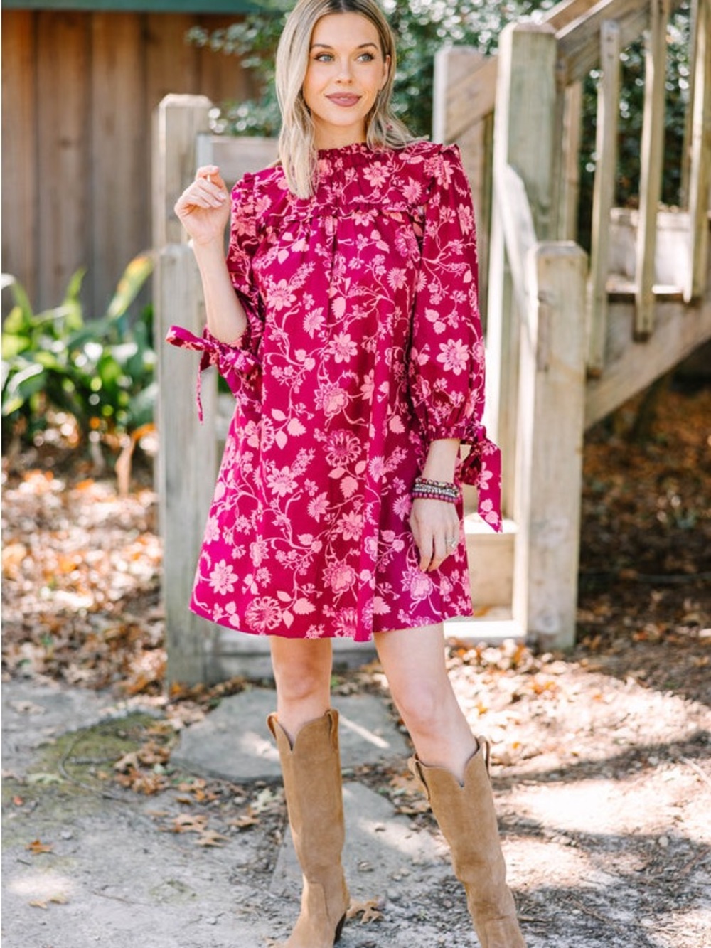 Sugarlips Mulberry Floral Bossie Smocked Yoke
Mini Dress Size M